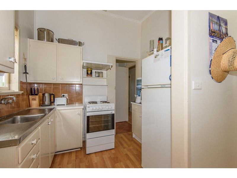 20 Thomas Street, Moruya NSW 2537
