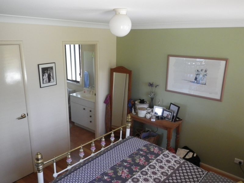 29 Kiora Street, Moruya NSW 2537