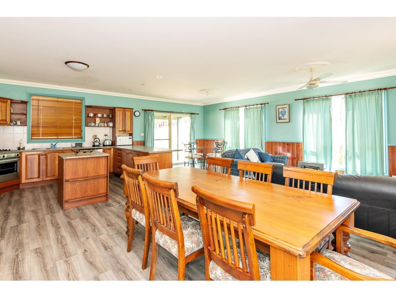 7 Cobbers Lane, Moruya NSW 2537