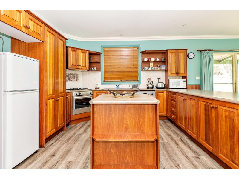 7 Cobbers Lane, Moruya NSW 2537