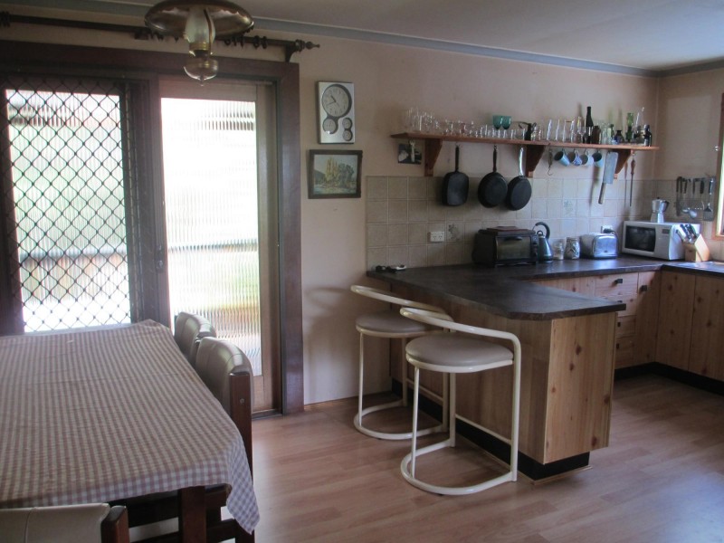 12 Headland Grove, Moruya Heads NSW 2537