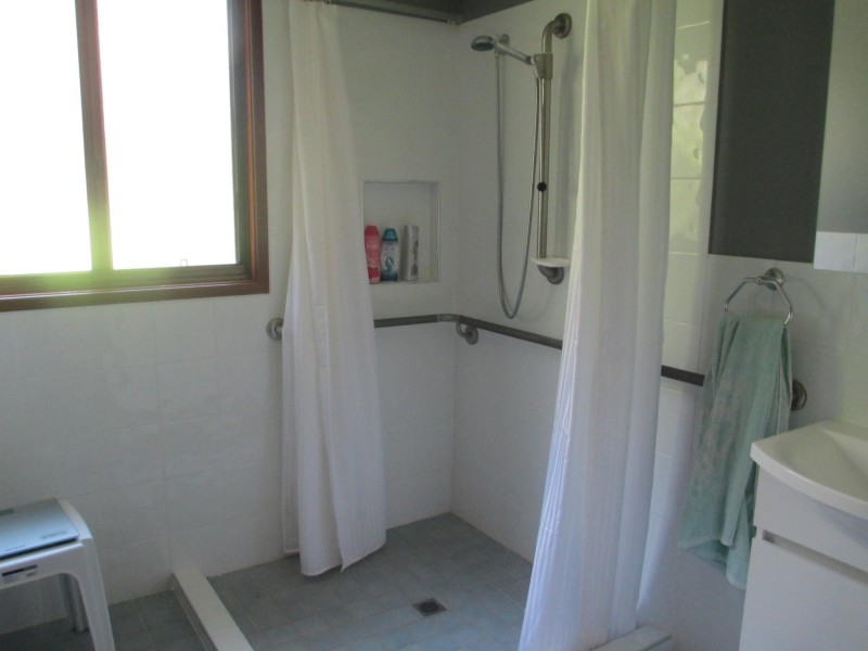 12 Headland Grove, Moruya Heads NSW 2537