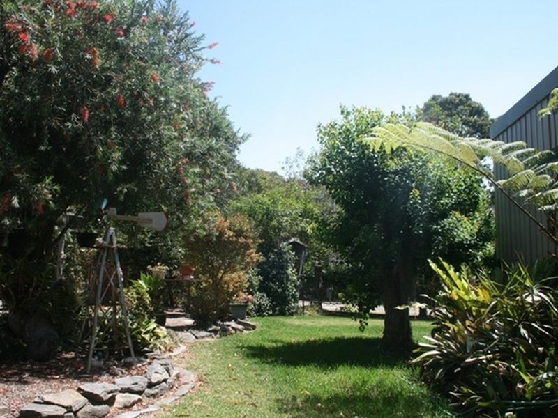 6 Dampier St, Congo NSW 2537