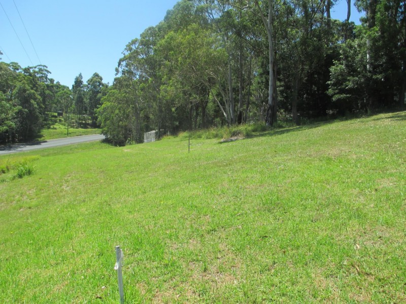 2 Halyard Drive, Moruya Heads NSW 2537