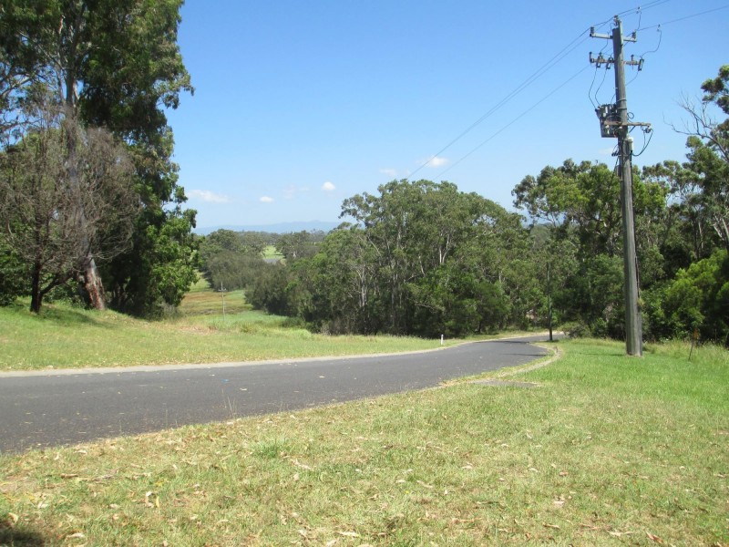 2 Halyard Drive, Moruya Heads NSW 2537