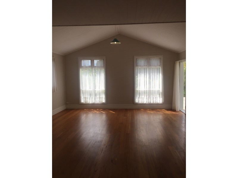 30 Moruya Street, Moruya NSW 2537