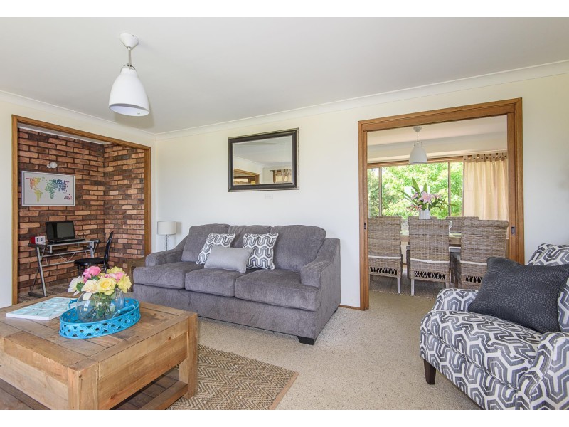 9 Long Point Street, Potato Point NSW 2545