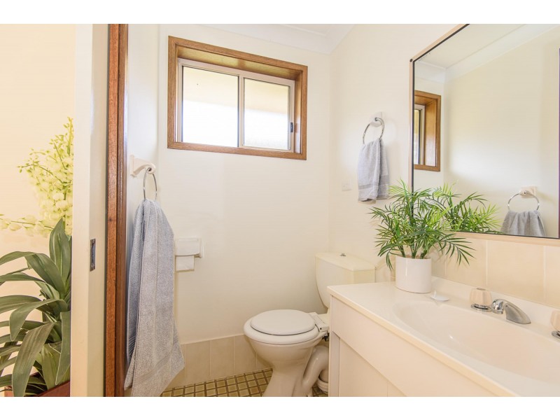 9 Long Point Street, Potato Point NSW 2545