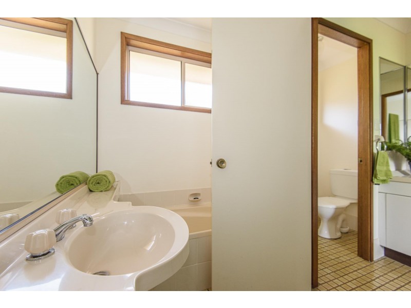 9 Long Point Street, Potato Point NSW 2545
