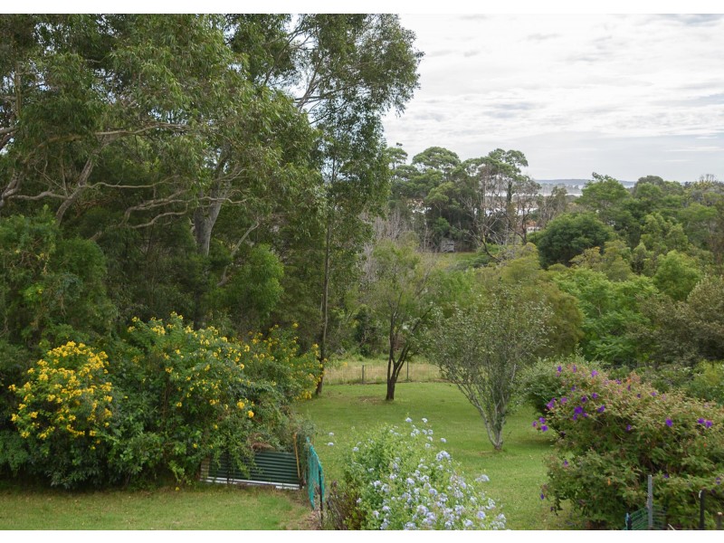 14 Dell Parade, Moruya Heads NSW 2537