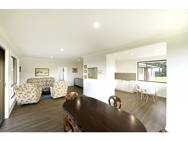 198 Wagonga Scenic Drive, Narooma NSW 2546