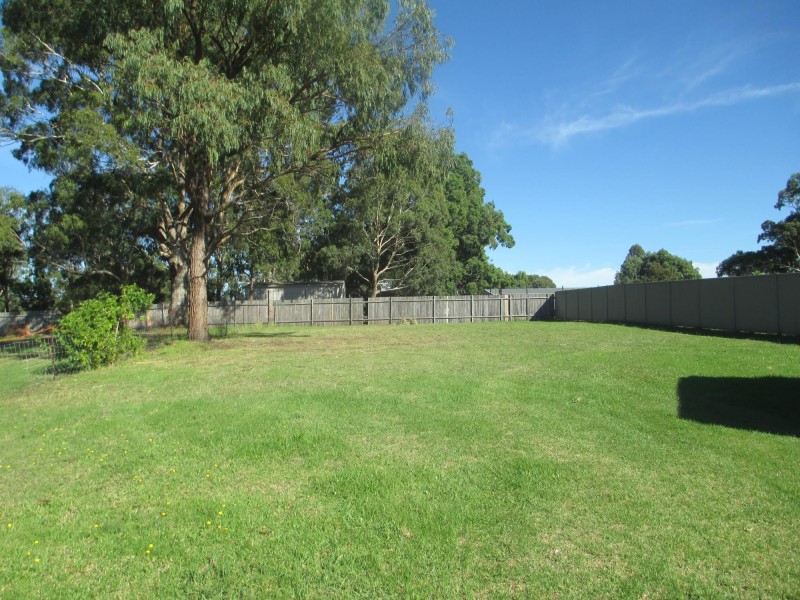 16 Anderson Street, Moruya NSW 2537