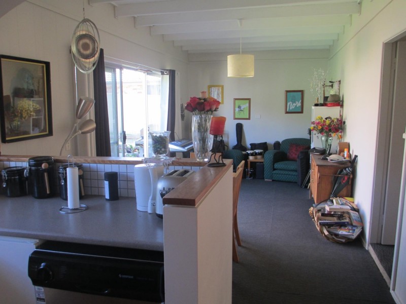 16 Anderson Street, Moruya NSW 2537