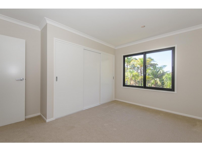 5 Dell Parade, Moruya Heads NSW 2537