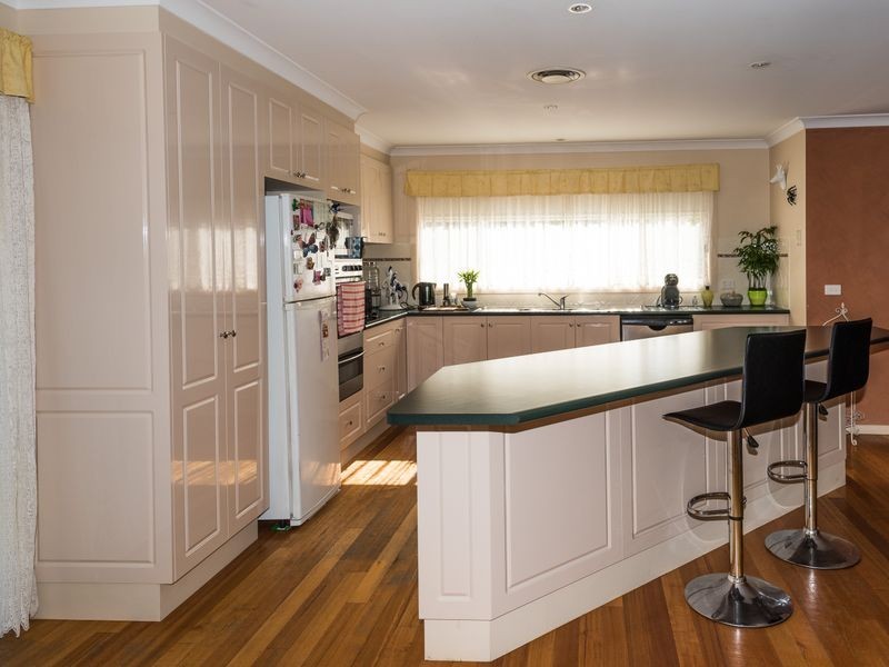 14 Timber Way, Surf Beach NSW 2536