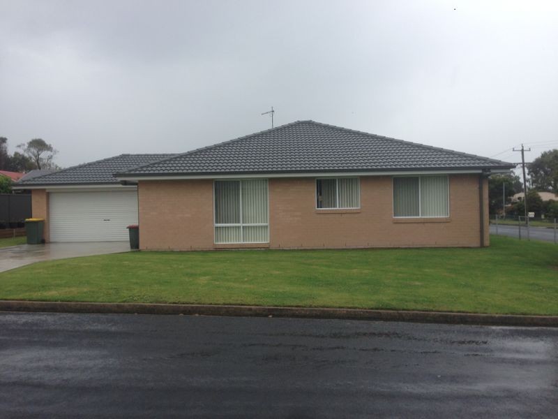 59 Thomas Street, Moruya NSW 2537