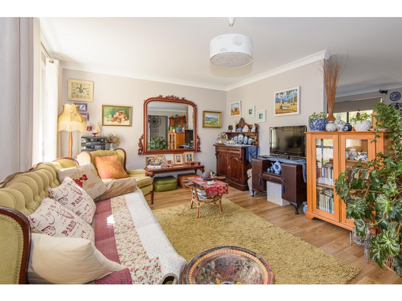 7 Patterson Close, Moruya NSW 2537