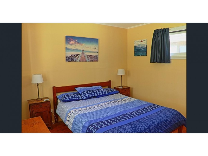 8-10 Candlagan Drive, Broulee NSW 2537