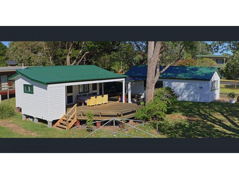 8-10 Candlagan Drive, Broulee NSW 2537