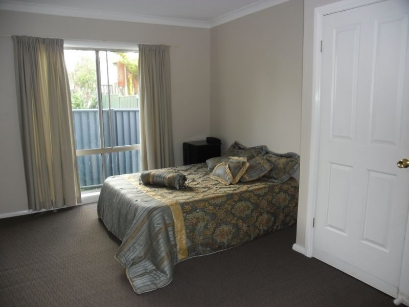 2 Queen Street, Moruya NSW 2537