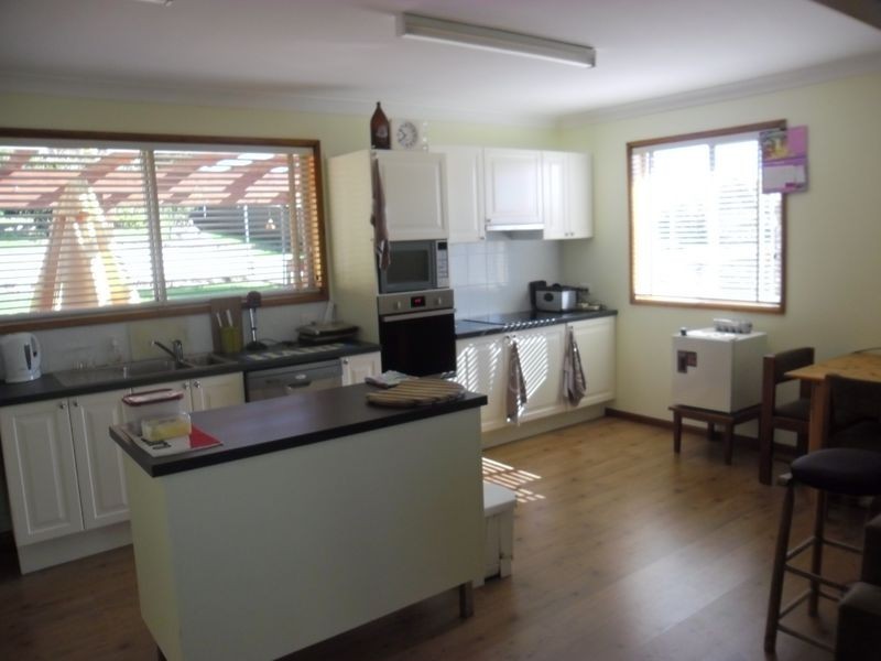 7 Gundary St, Moruya NSW 2537