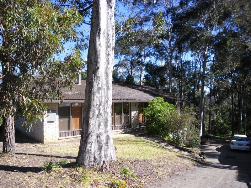 8 Headland Grove, Moruya Heads NSW 2537