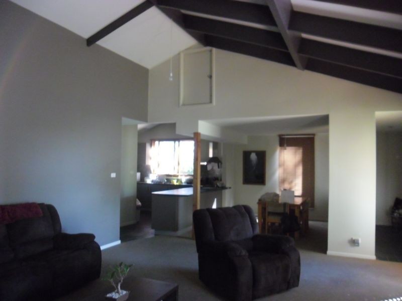 8 Headland Grove, Moruya Heads NSW 2537