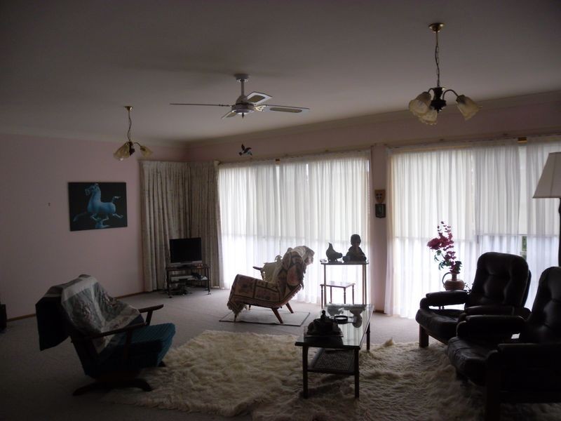 3 Craig Mostyn Place, Moruya NSW 2537