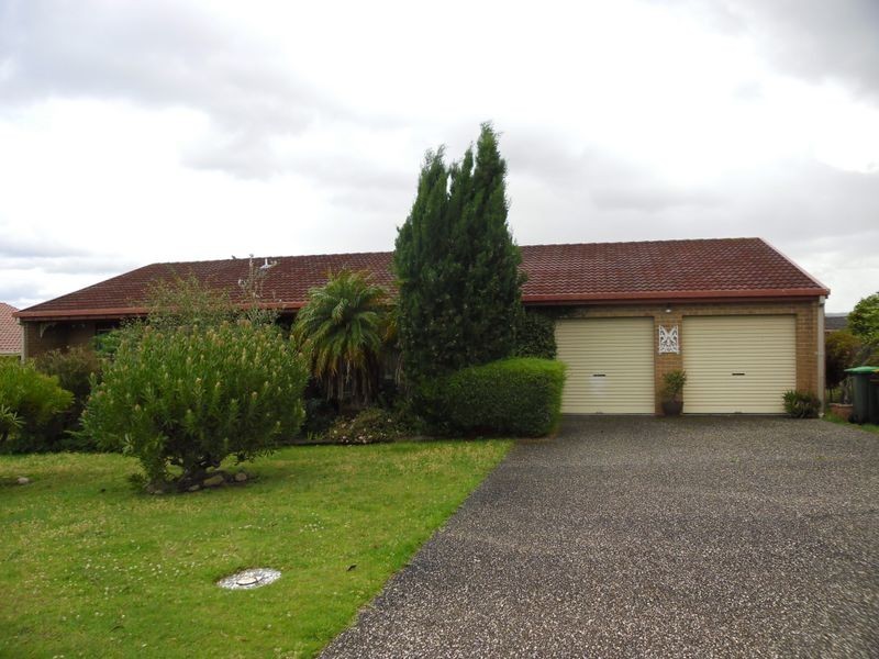 3 Craig Mostyn Place, Moruya NSW 2537
