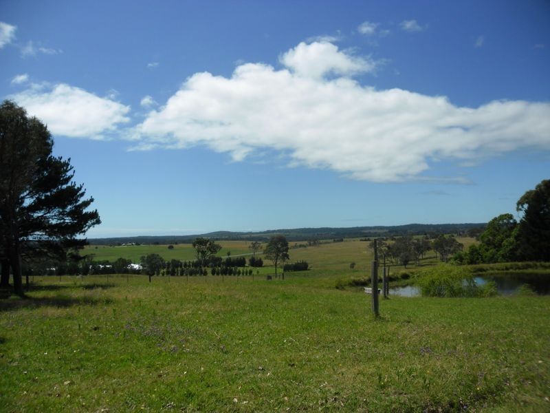 53 Mountain View Road, Moruya NSW 2537
