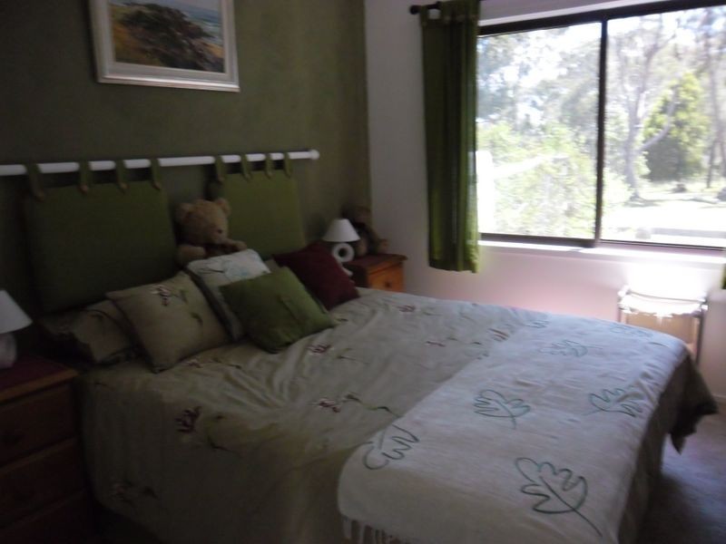 11 Alcheringa Lane, Bingie NSW 2537