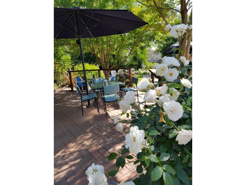 160 Princes Highway (Blue Earth Cafe), Bodalla NSW 2545