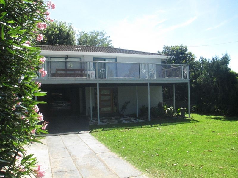 2 North Head Dr, Moruya NSW 2537