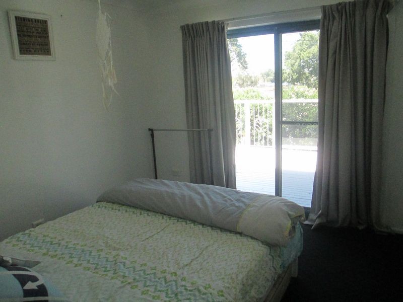 2 North Head Dr, Moruya NSW 2537