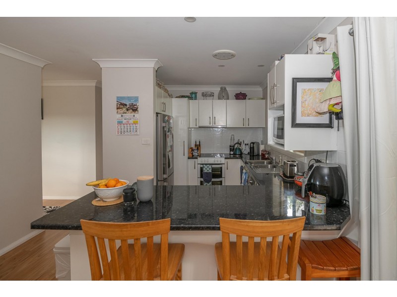 9 Jennifer Place, Moruya NSW 2537