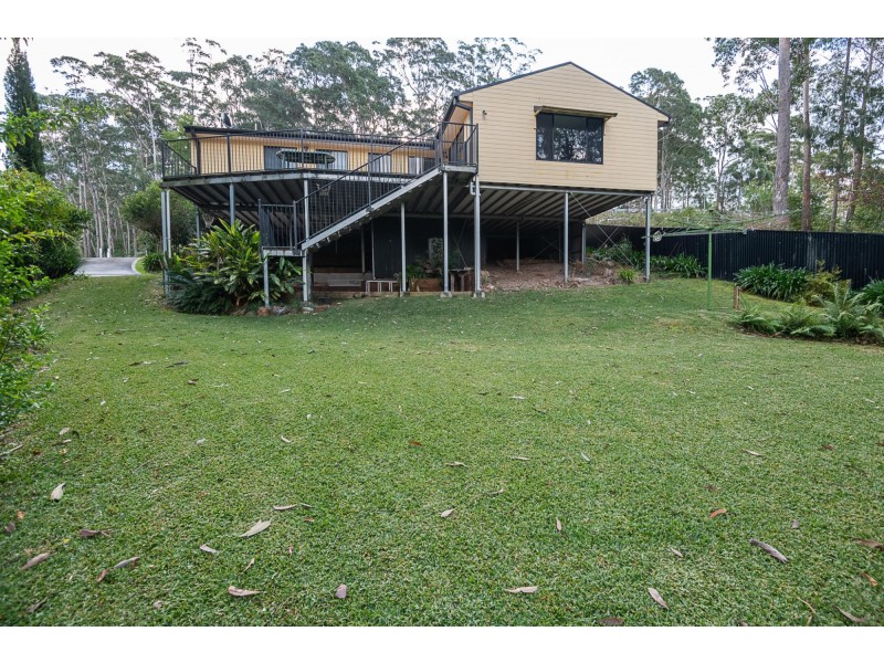 31 Oakwood Way, Catalina NSW 2536