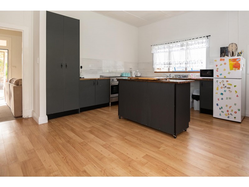 13 Queen Street, Moruya NSW 2537