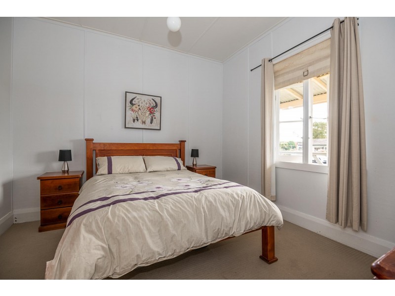 13 Queen Street, Moruya NSW 2537