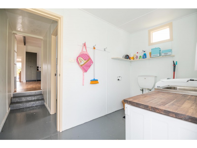 13 Queen Street, Moruya NSW 2537