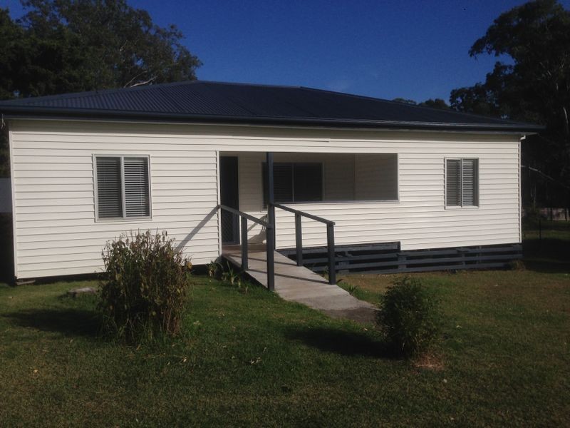 7 Costin St, Moruya NSW 2537