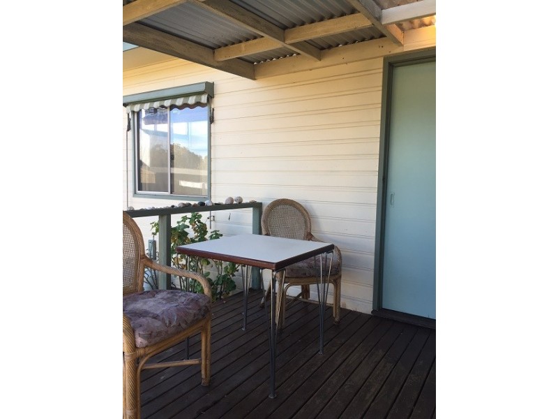 13 Deakin Pde, Tomakin NSW 2537