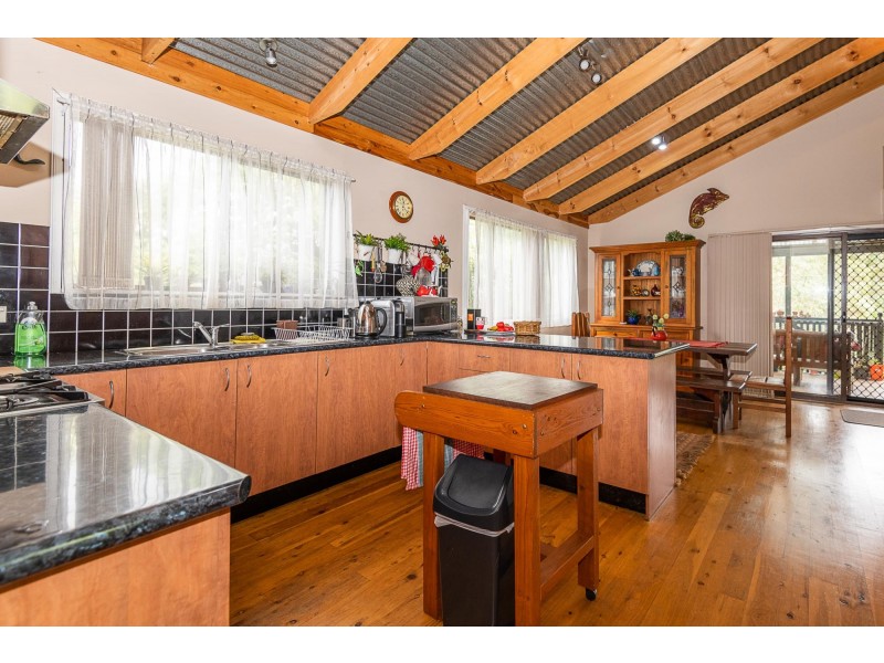 21 Moruya Street, Moruya NSW 2537