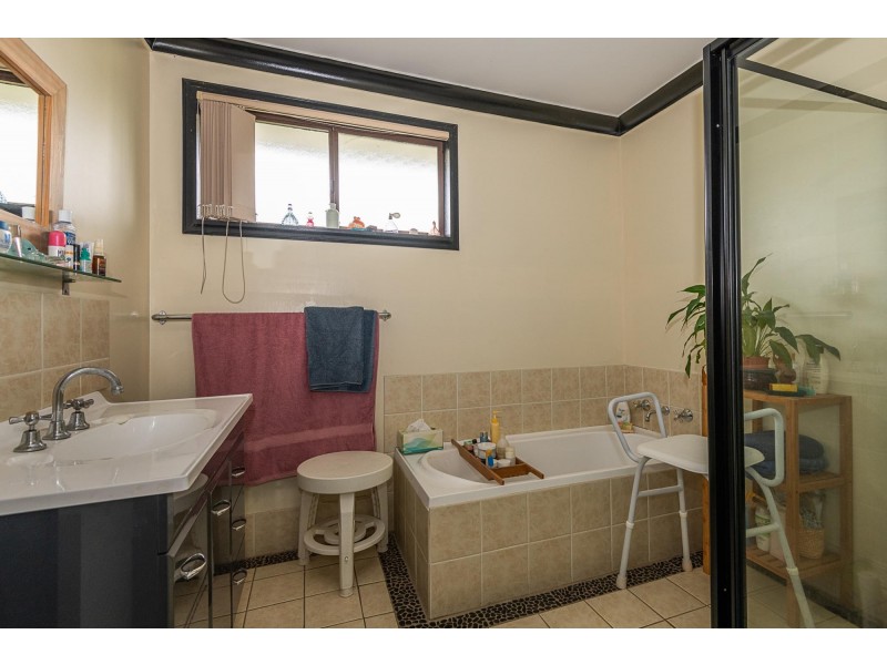 21 Moruya Street, Moruya NSW 2537