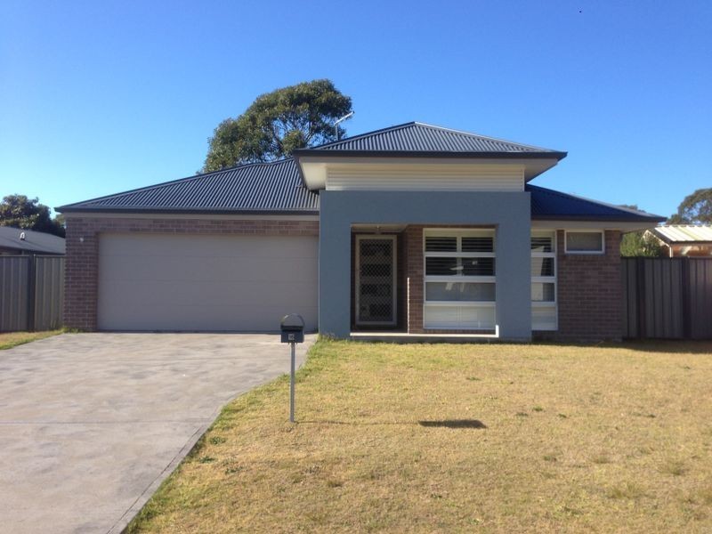 16 Hedley Way, Broulee NSW 2537