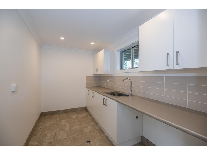 3 Grove Place, Moruya Heads NSW 2537