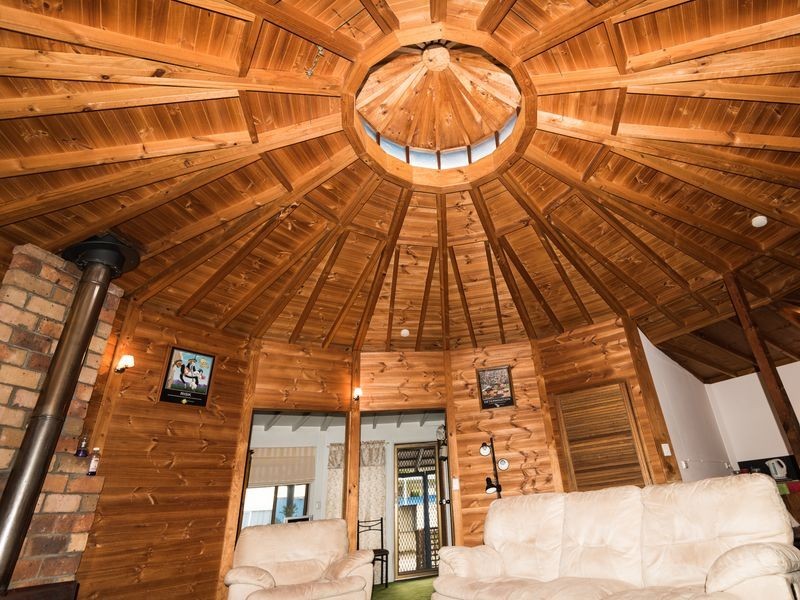 2 Sutcliffe Street, Bodalla NSW 2545