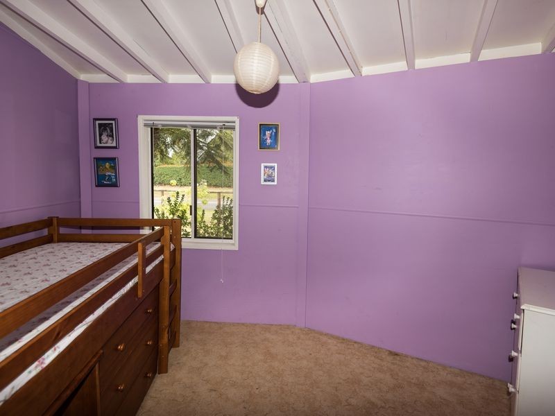 2 Sutcliffe Street, Bodalla NSW 2545