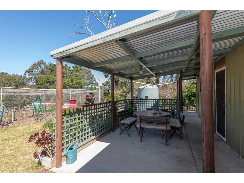 6 Cutharich Place, Moruya NSW 2537