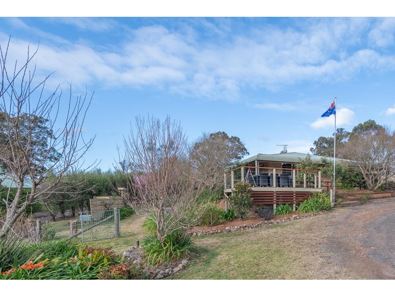 9 Wamban Road, Moruya NSW 2537