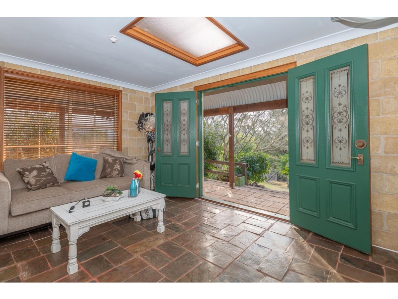 9 Wamban Road, Moruya NSW 2537